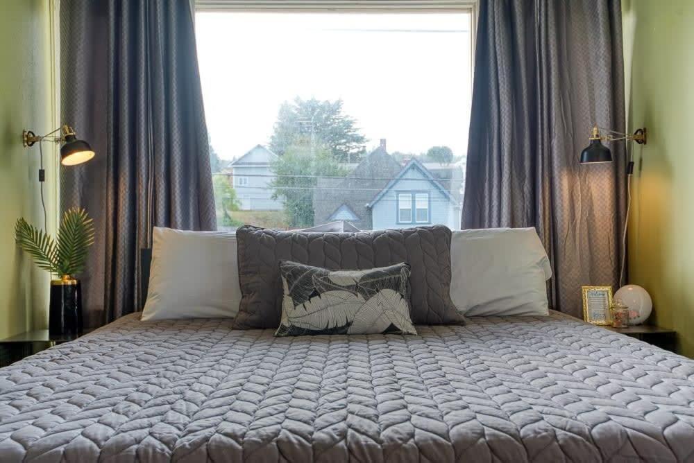#Stayinmydistrict Historic Apartment Near Downtown Coos Bay Exteriér fotografie